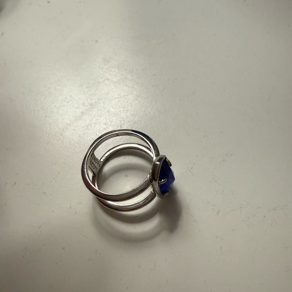 Elegant Silver and Blue Women's Ring - Picture 3 of 5